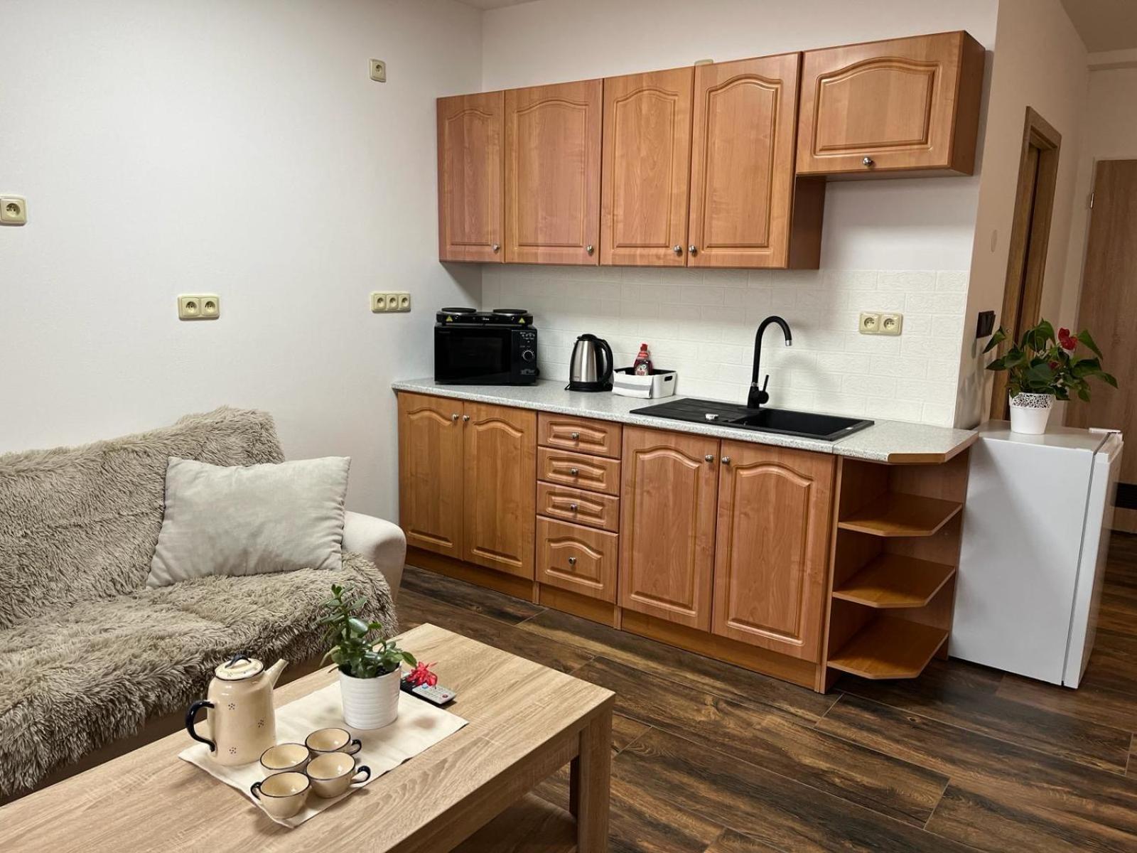 Apartman Kuga Mikulov Ngoại thất bức ảnh